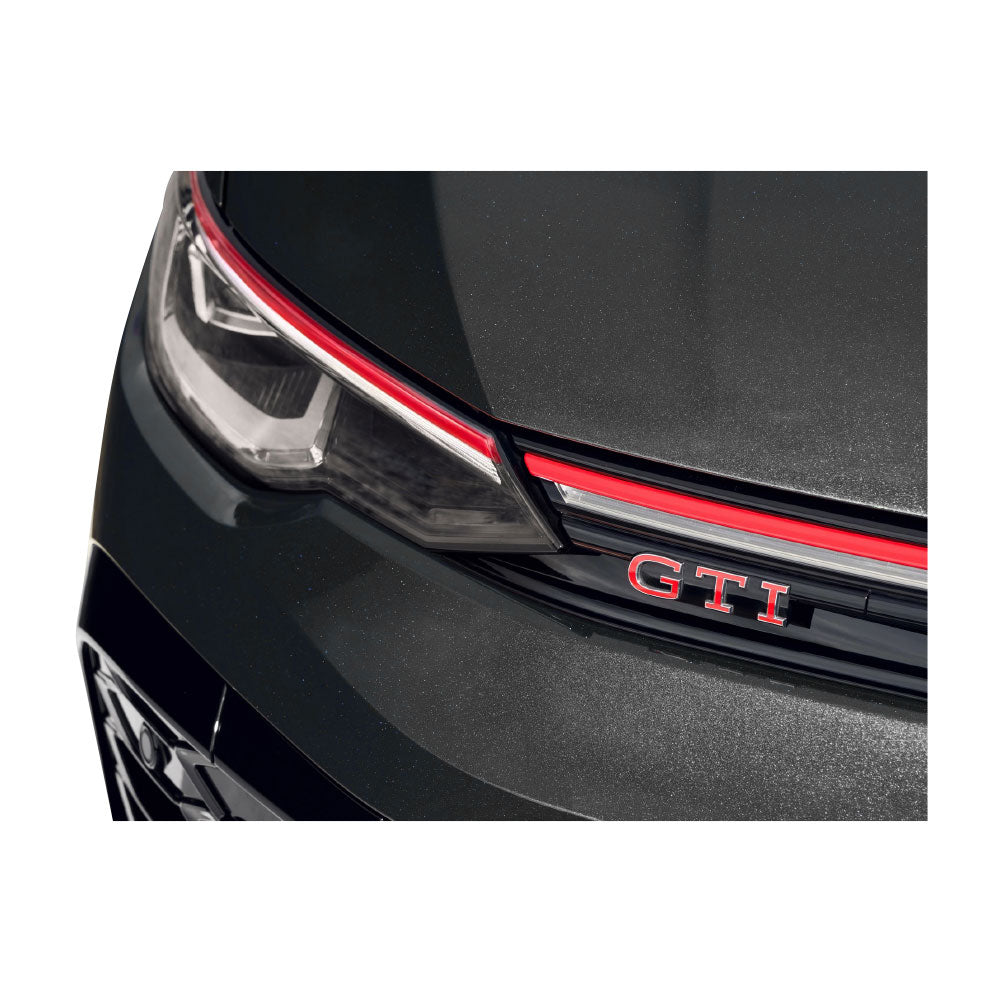 GOLF 8 GTI GRILL BADGE BLACK WITH CHROME