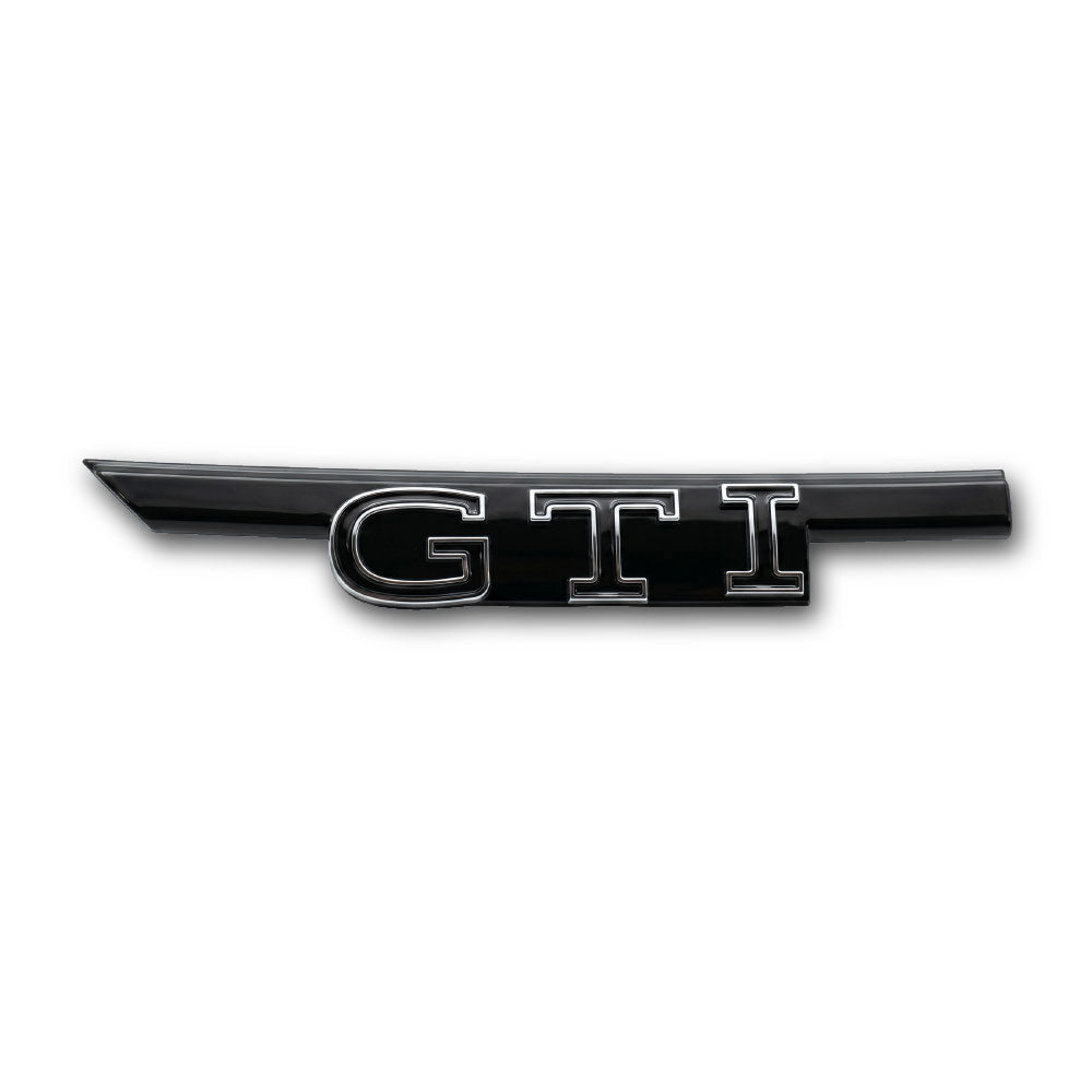 GOLF 8 GTI GRILL BADGE BLACK WITH CHROME